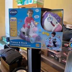 VTech Prance & Rock Unicorn - Pink and Purple
